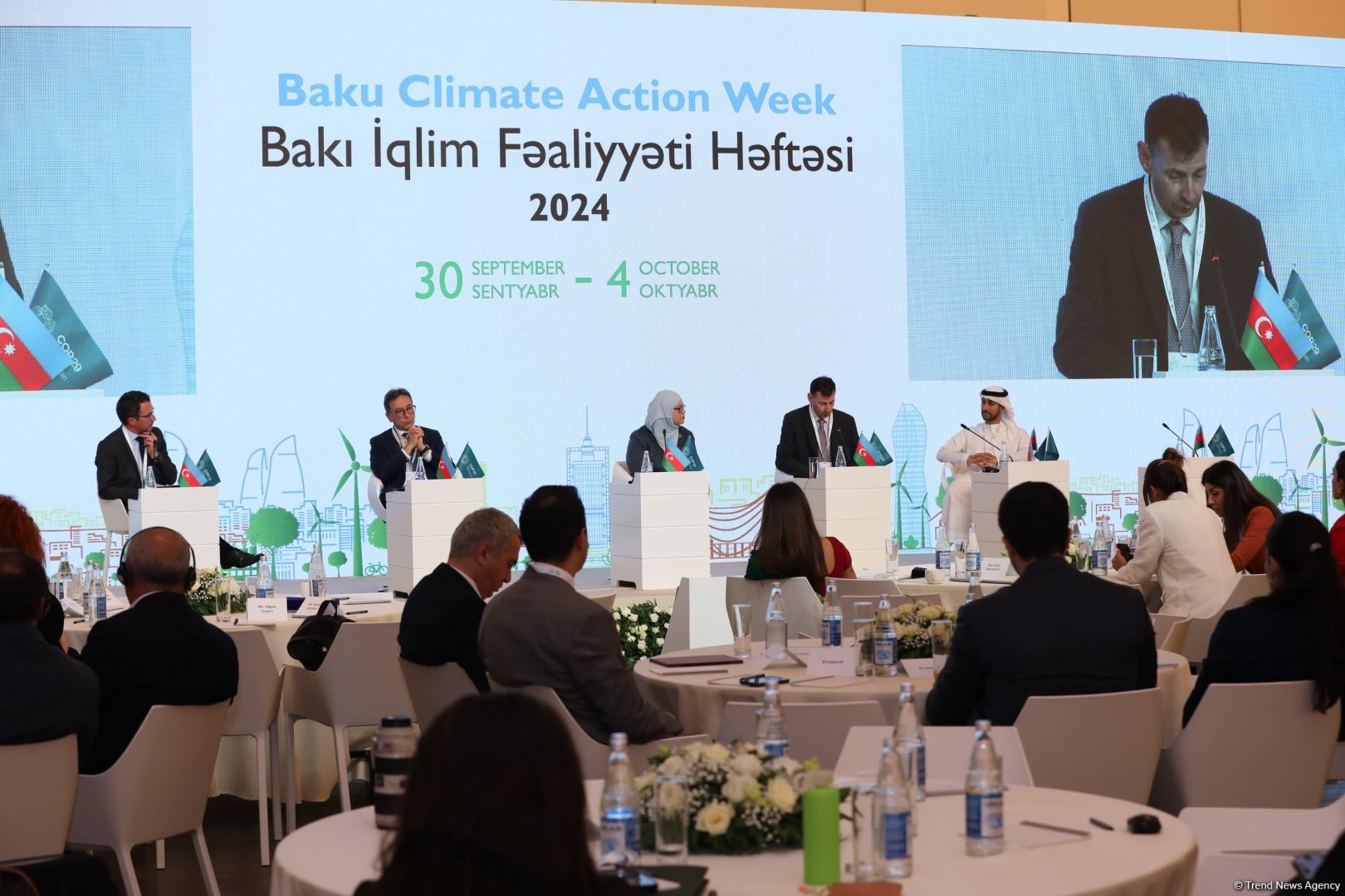 Azerbaijan's Baku wraps up first day of Climate Action Week (PHOTO)