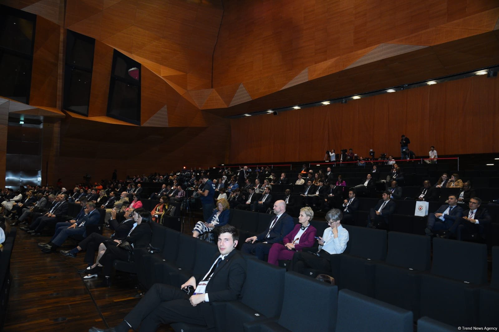 Beynəlxalq Prokurorlar Assosiasiyasının 29-cu İllik Konfransı və Ümumi Yığıncağı başa çatıb (FOTO)