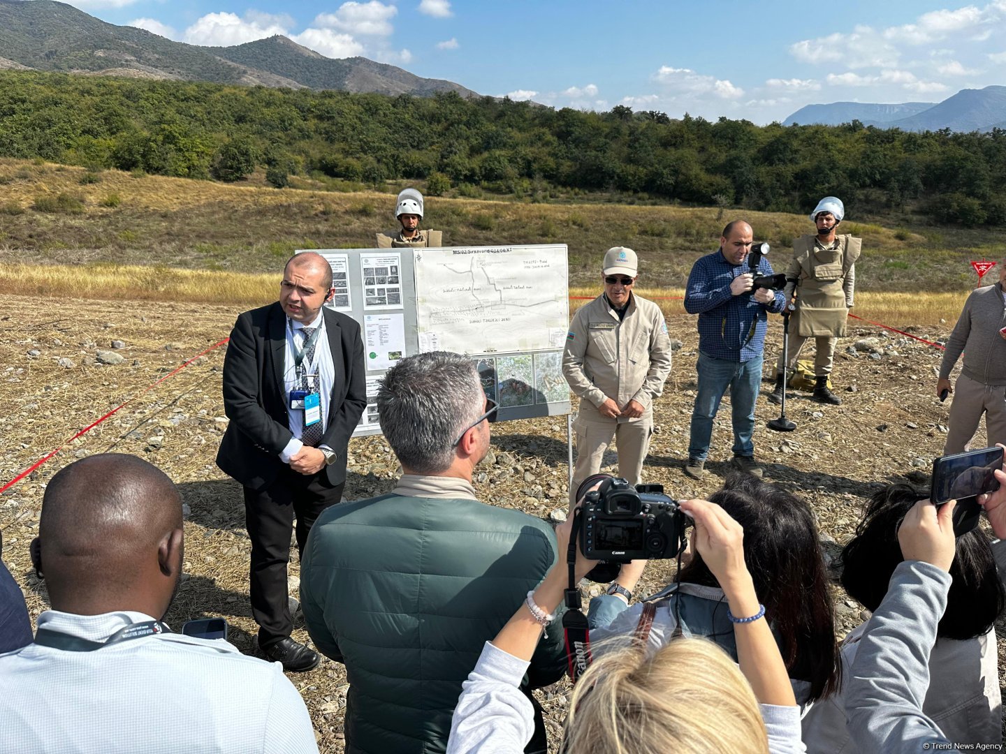 Int'l conference participants conduct mass grave inspection in Azerbaijan's Aghdara (PHOTO)