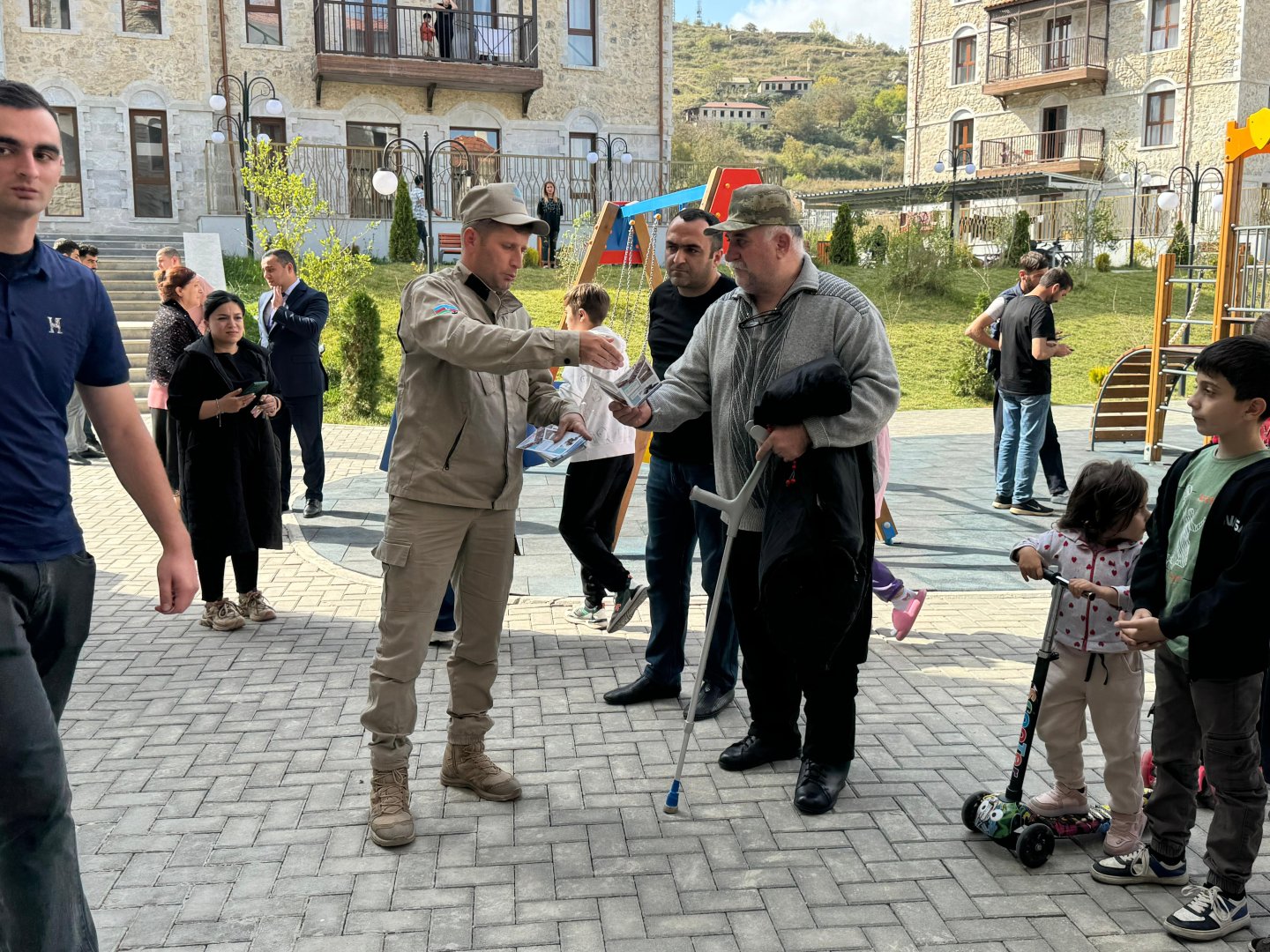 Növbəti köç karvanı Şuşa şəhərinə çatıb (FOTO)