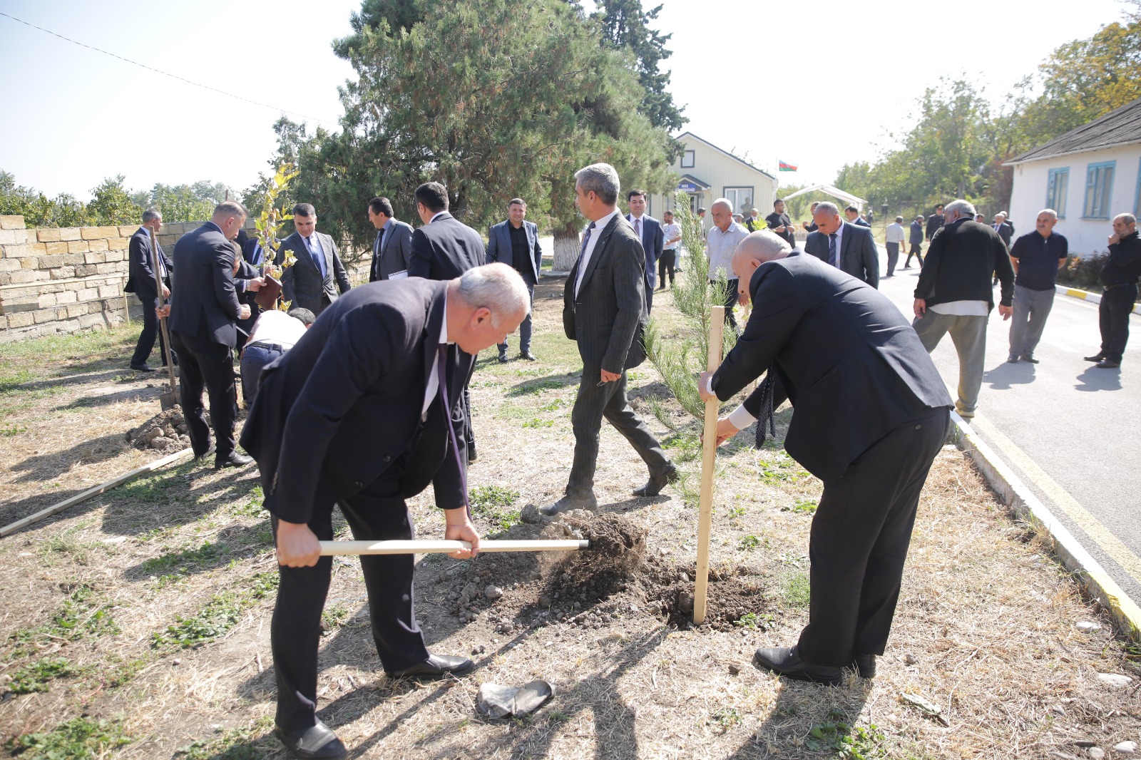 Xaçmazda növbəti səyyar qəbul və ekoloji aksiya keçirilib (FOTO)