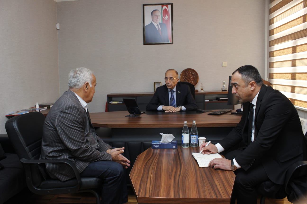 Deputat Nizami Səfərov 106 Saylı Tovuz seçki dairəsindən olan vətəndaşları qəbul edib (FOTO)