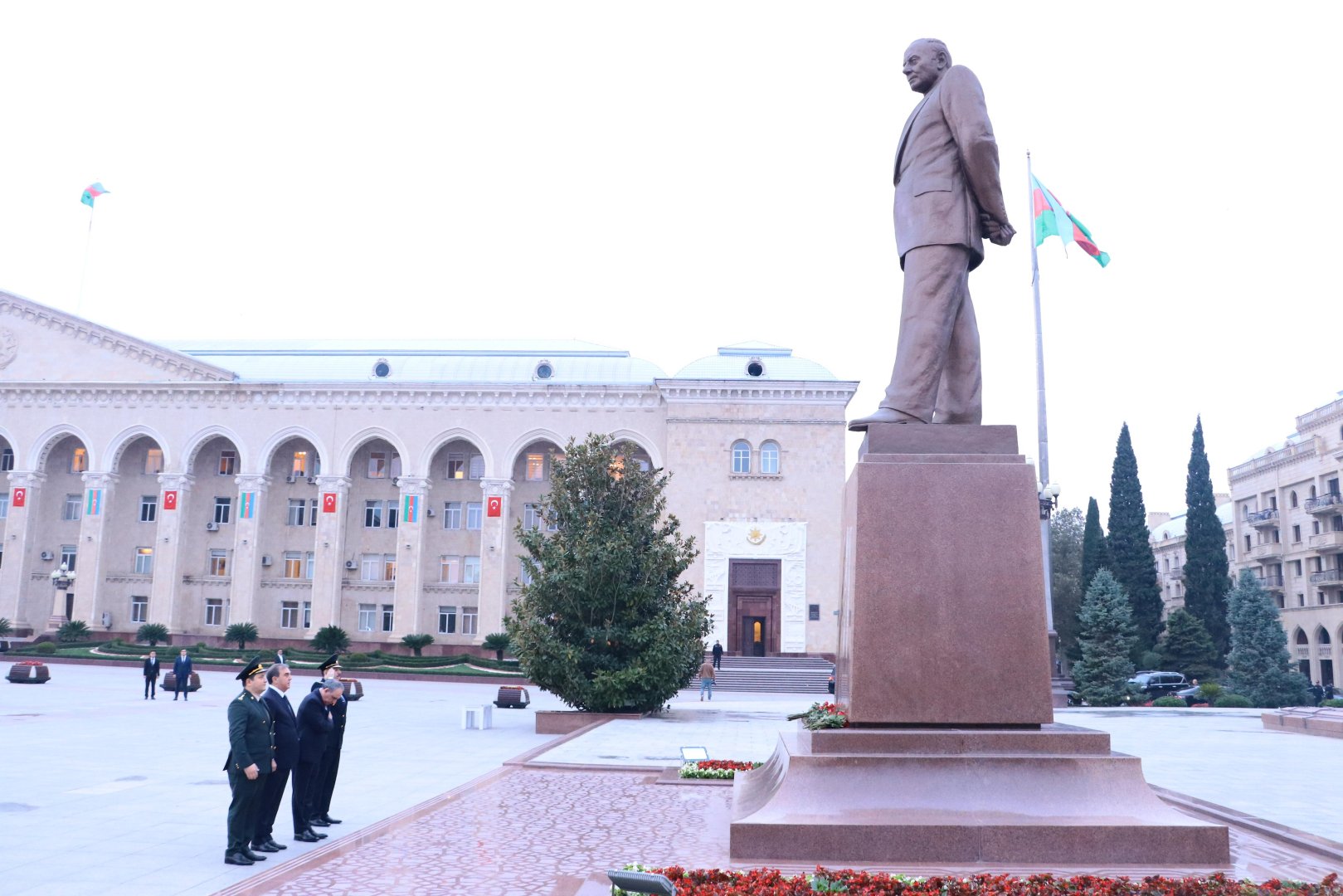 Baş prokuror Gəncə şəhərində vətəndaşları qəbul edib (FOTO)