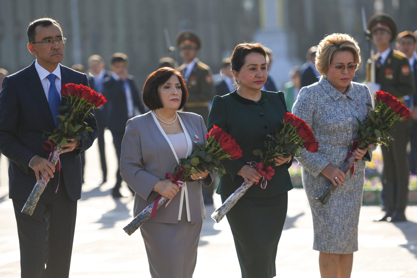 Sahibə Qafarova Tacikistanda beynəlxalq parlament konfransında çıxış edib (FOTO)