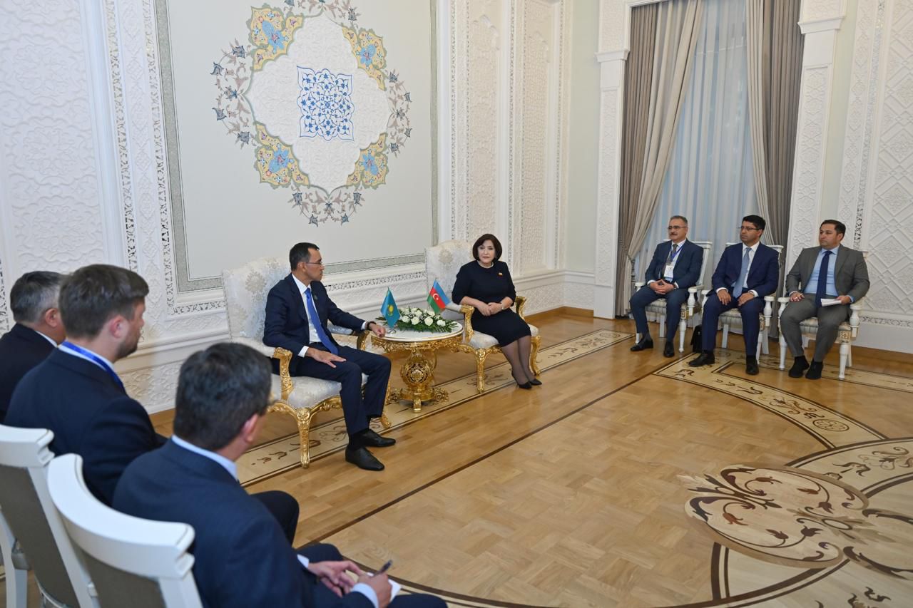 Azerbaijan, Kazakhstan discuss interparliamentary relations (PHOTO)