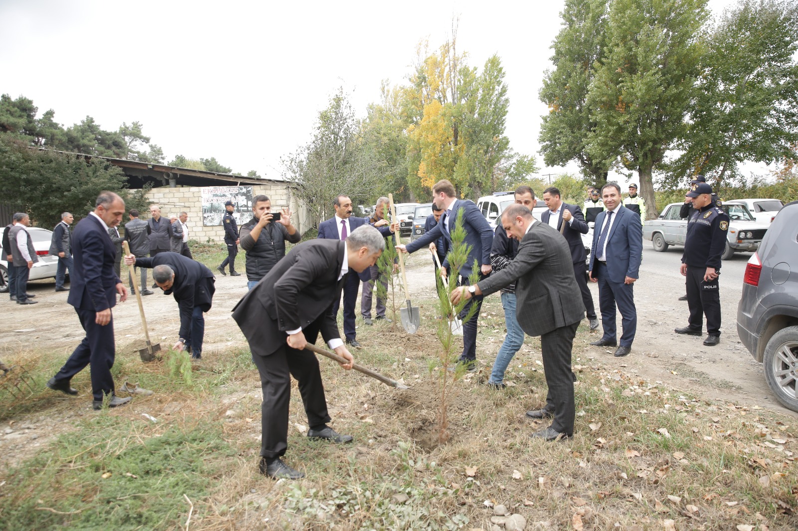 Xaçmazda “Yaşıllaşdırma Marafonu” davam edir (FOTO)