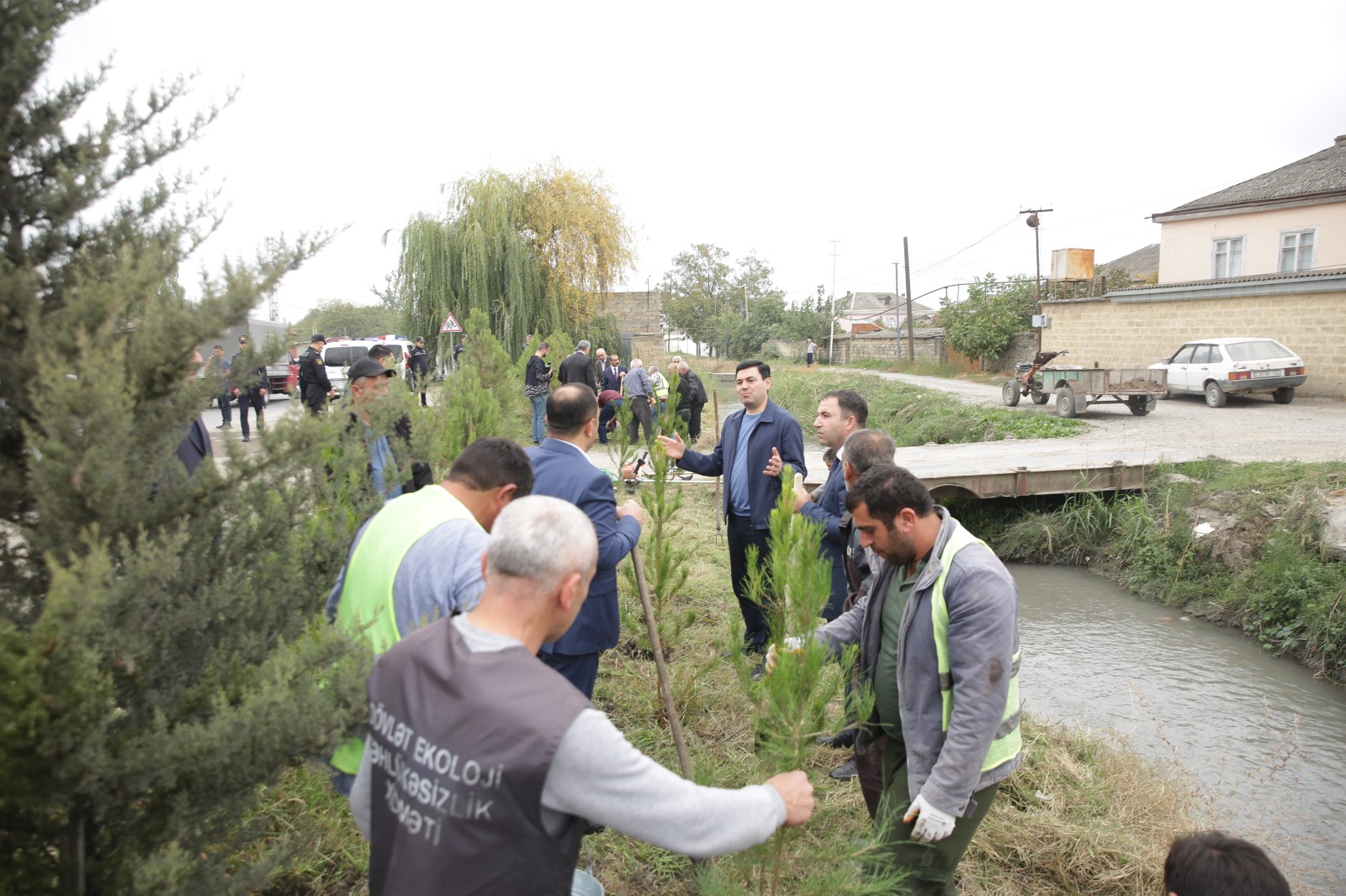 Xaçmazda “Yaşıllaşdırma Marafonu” davam edir (FOTO)