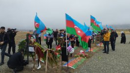 Birinci Qarabağ müharibəsində itkin düşənlərin ailə üzvləri azad olunmuş ərazilərə səfər ediblər (FOTO/VİDEO)