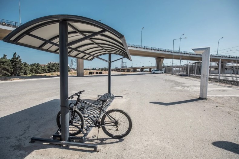 Bicycle lane on 8 November avenue now ready for launch in Azerbaijan's Baku