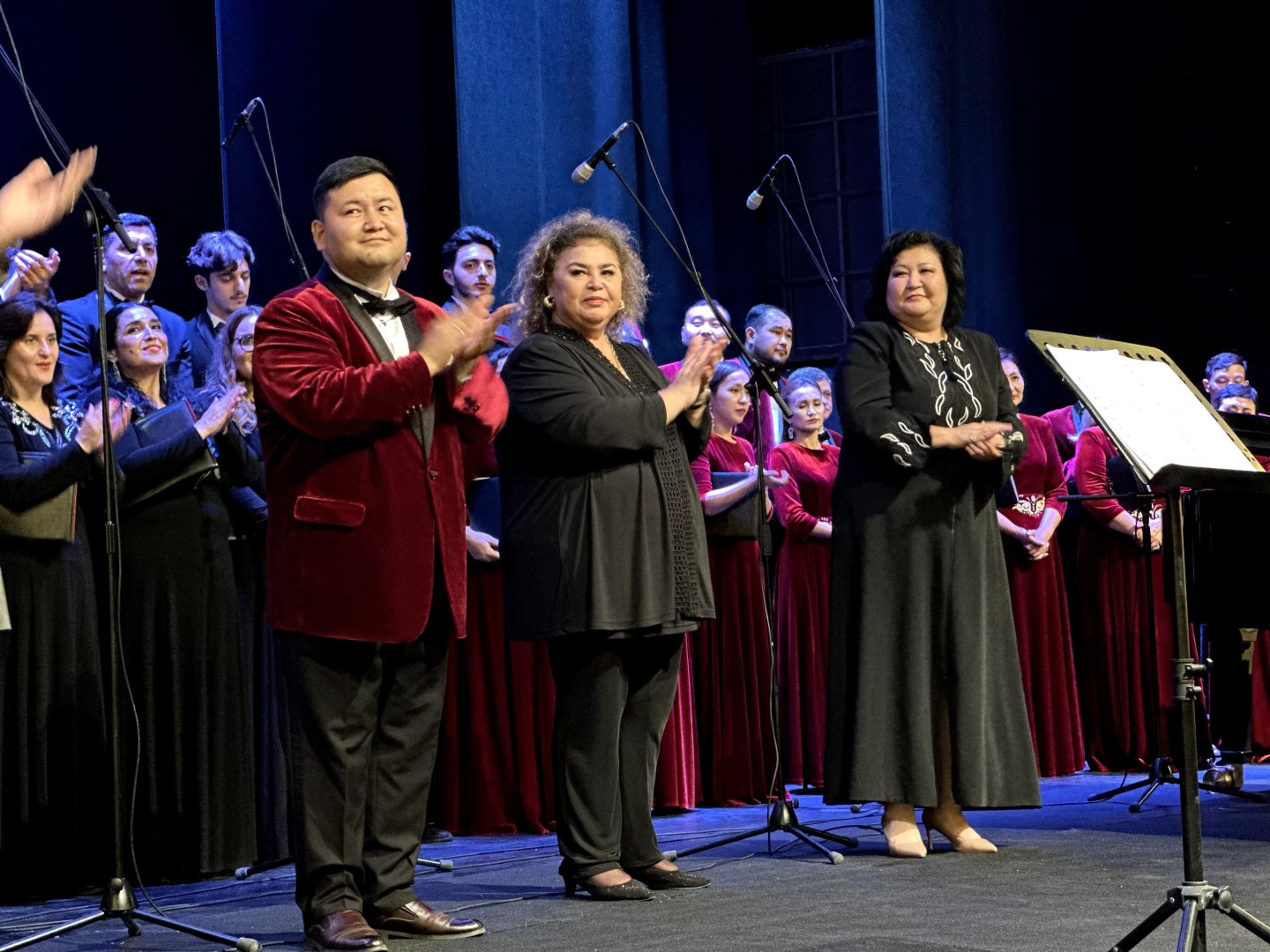 Gəncə Dövlət Filarmoniyasında Qazax kamera xoru konsert proqramı ilə çıxış edib (FOTO)