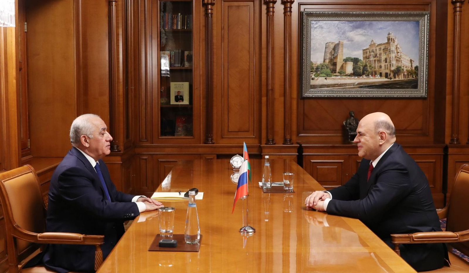 Azerbaijani, Russian PMs discuss strategic partnership