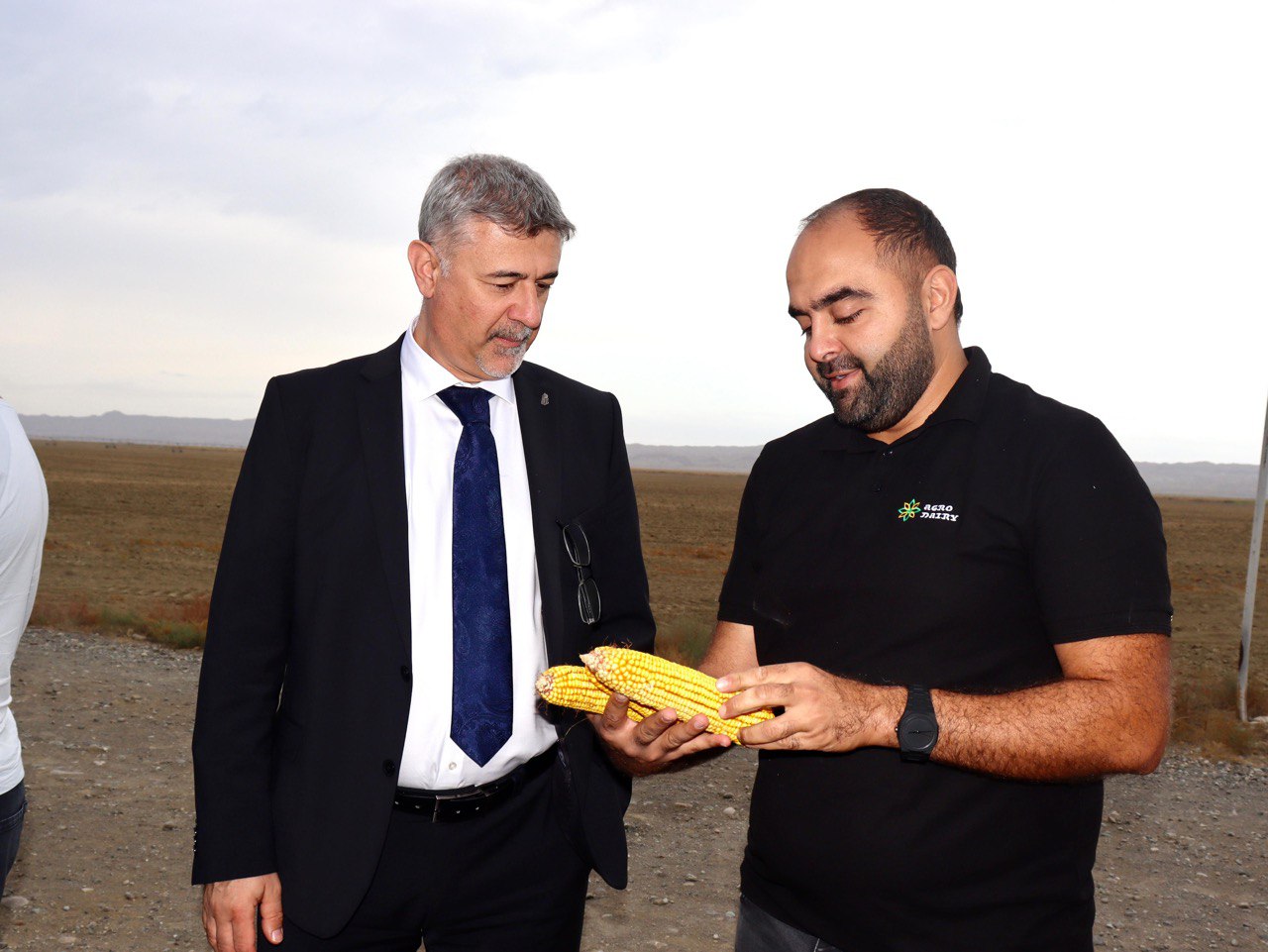 Agro Dairy ilə Macarıstan Kənd Təsərrüfatı və Təbiət Elmləri Universiteti arasında əməkdaşlıq haqqında memorandum imzalanıb (FOTO)