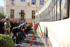 Zəfər Günü UNEC-də böyük təntənə ilə qeyd edilib (FOTO)