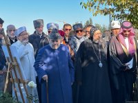 Dünya dini liderlərinin qlobal Bakı Sammitinin iştirakçıları Xankəndidə Zəfər meydanında olublar (FOTO) (ƏLAVƏ OLUNUB)