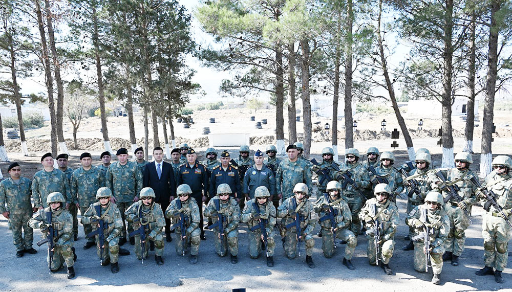 Azerbaijani Defense Ministry's leadership visits Military Police unit (VIDEO)