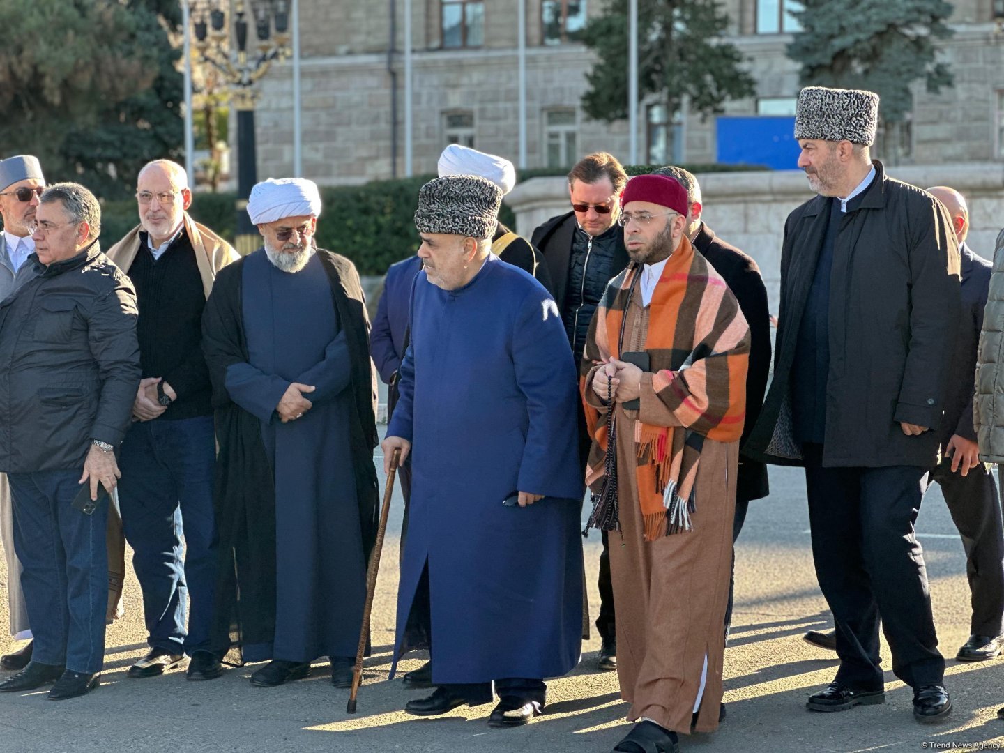 Dünya dini liderlərinin qlobal Bakı Sammitinin iştirakçıları Xankəndidə Zəfər meydanında olublar (FOTO) (ƏLAVƏ OLUNUB)