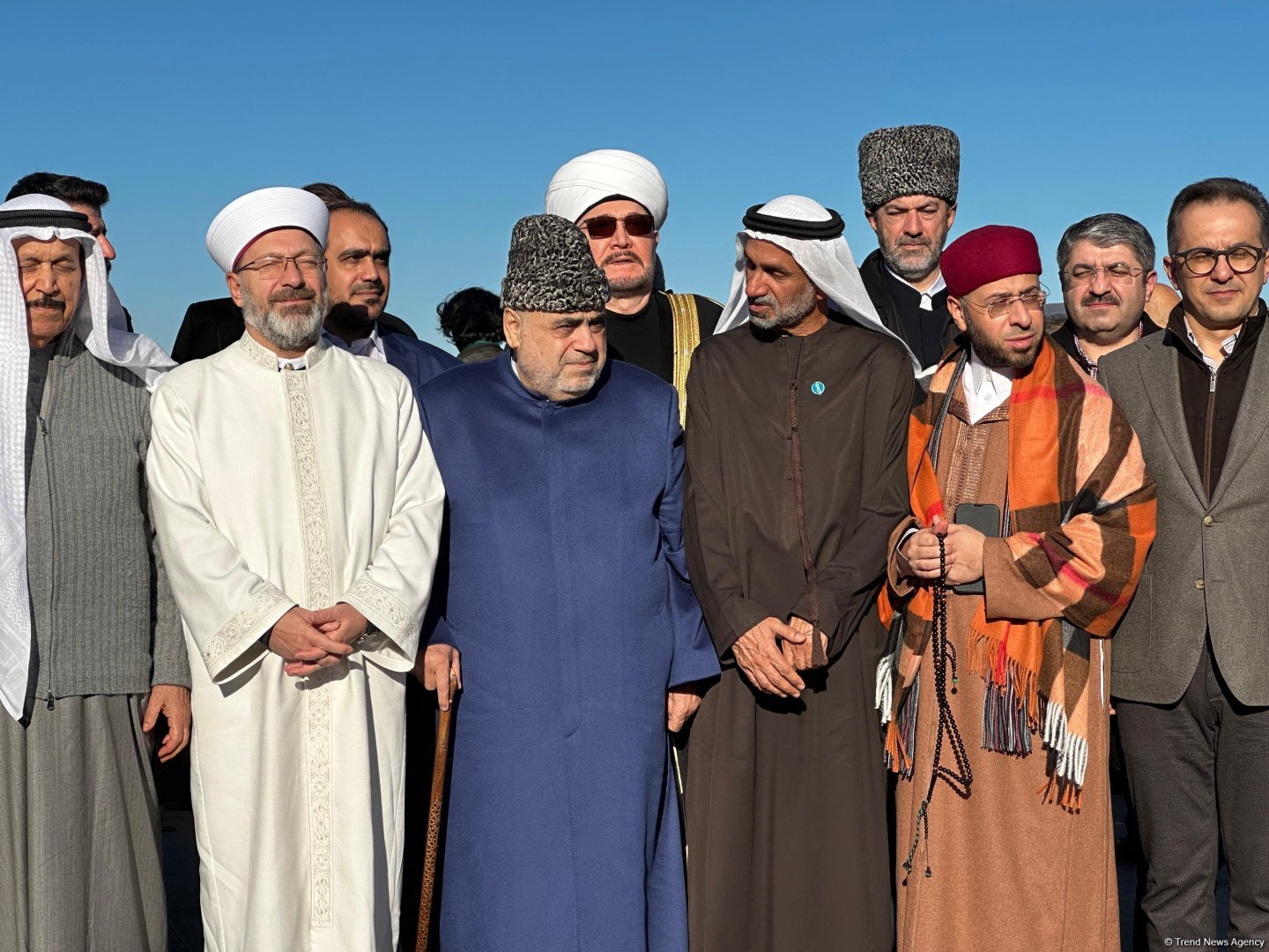 Dünya dini liderlərinin qlobal Bakı Sammitinin iştirakçıları Xankəndidə Zəfər meydanında olublar (FOTO) (ƏLAVƏ OLUNUB)