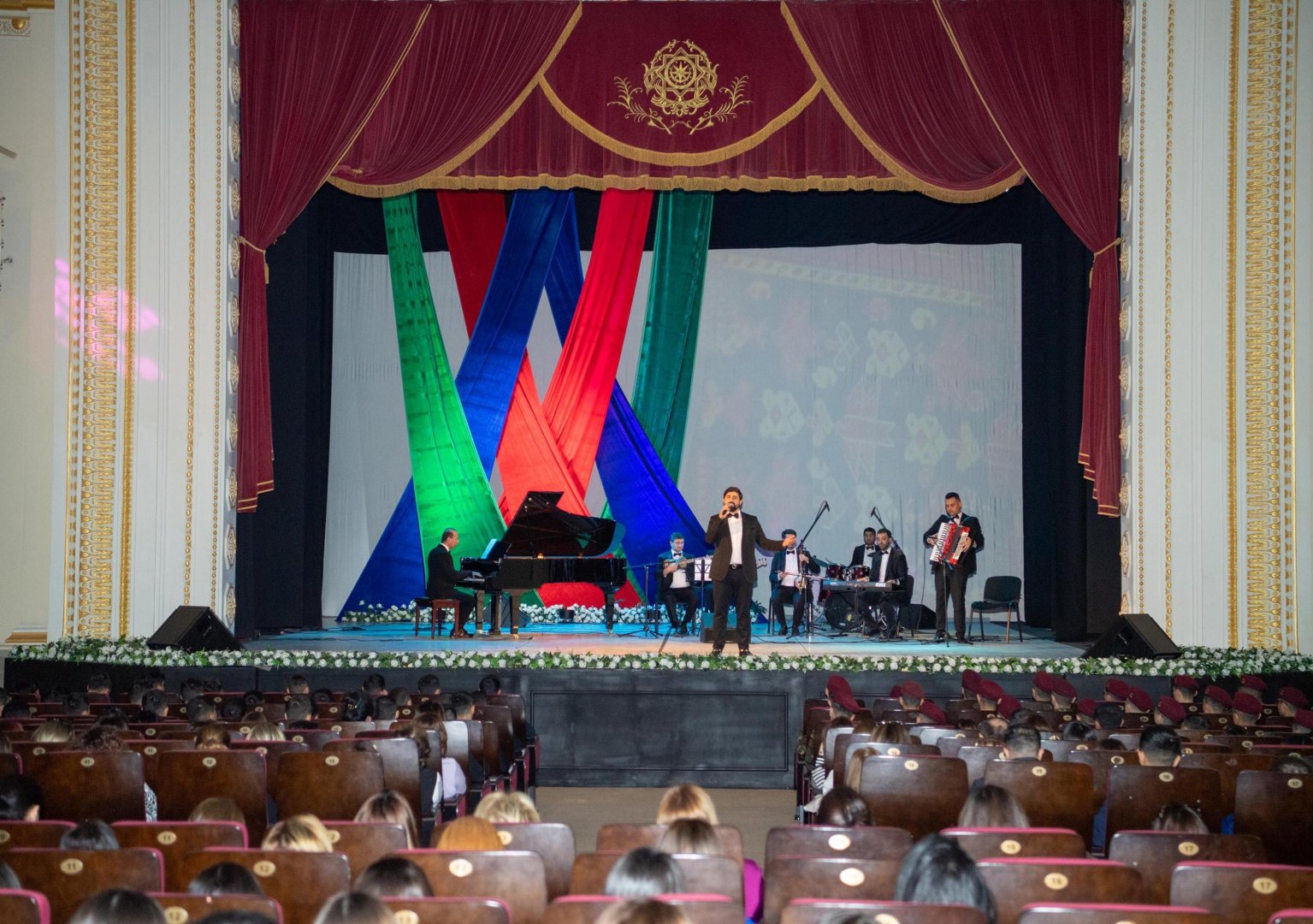 DTX-nin Mədəniyyət Mərkəzində Zəfər Günü ilə bağlı konsert proqramı təşkil olunub (FOTO)