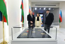 President Ilham Aliyev visits National Flag Square in Baku to raise Azerbaijan's tricolor flag (PHOTO/VİDEO)