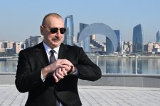 President Ilham Aliyev visits National Flag Square in Baku to raise Azerbaijan's tricolor flag (PHOTO/VİDEO)