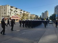 В Баку проходит очередное шествие по случаю Дня Победы (ФОТО/ВИДЕО)