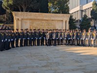 Bakıda Zəfər Günü münasibətilə hərbi yürüşlər keçirilib (FOTO/VİDEO)