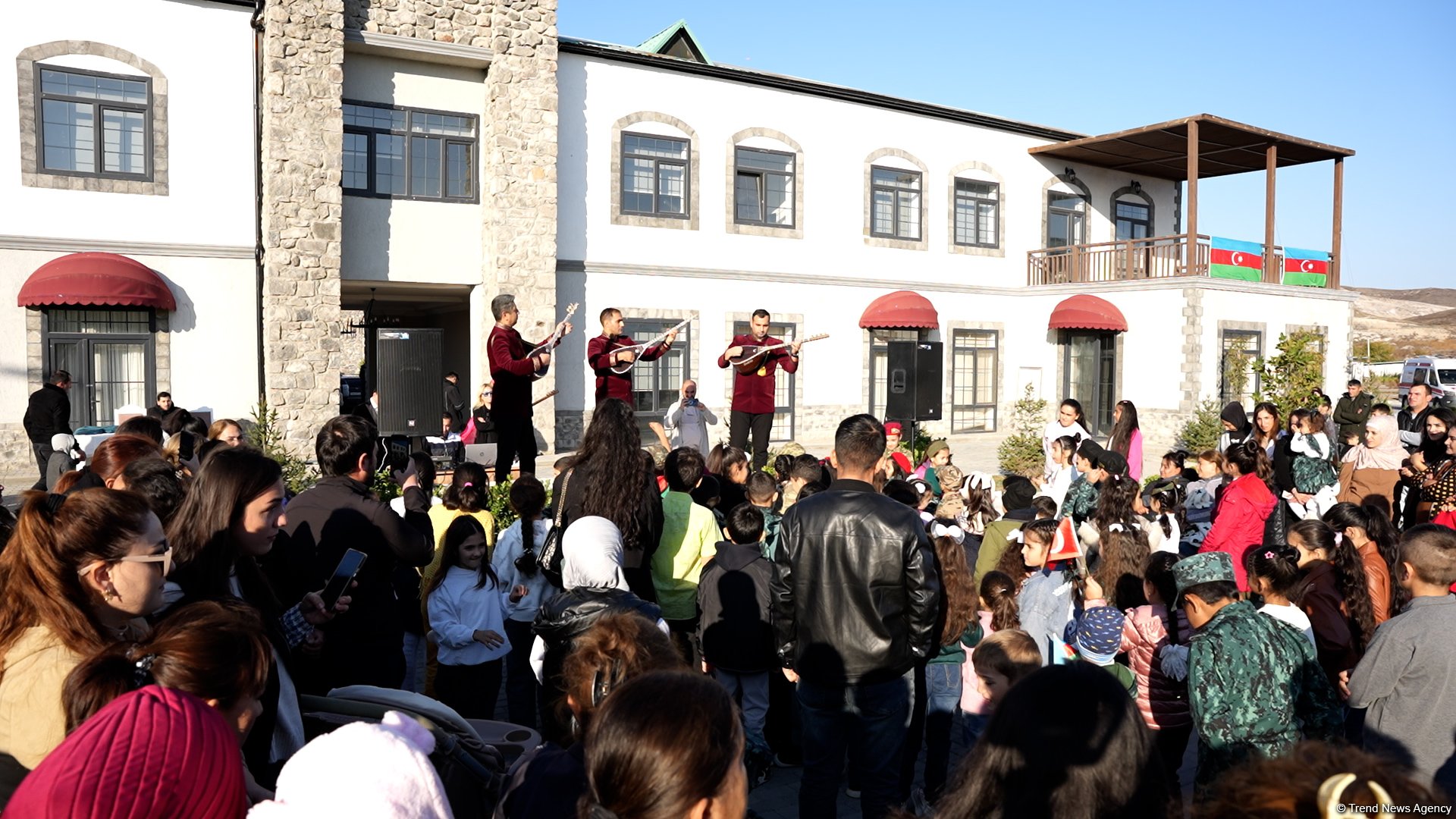 Zəngilan rayonunun Ağalı kəndində 8 Noyabr - Zəfər Günü qeyd olunub (FOTO)