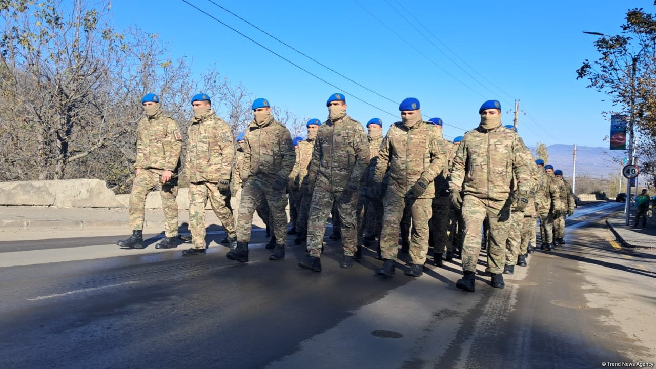 В городе Шуша прошло шествие по случаю 8 ноября - Дня Победы (ФОТО)