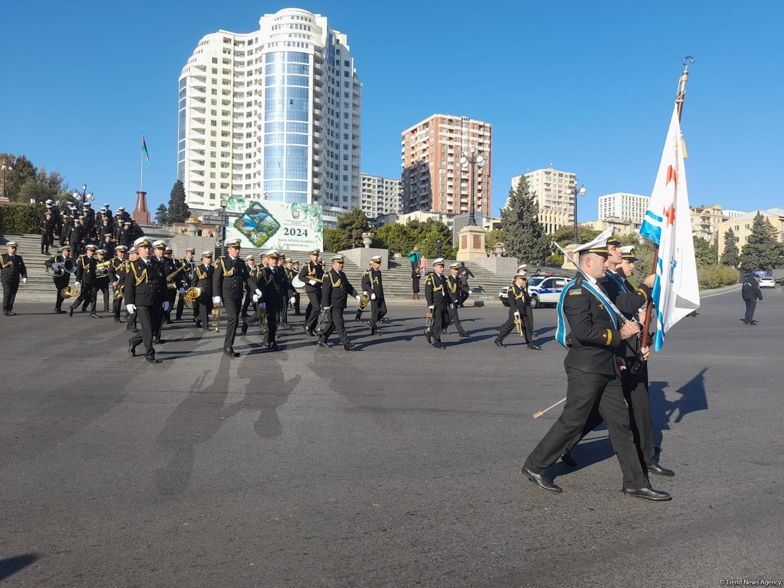 В Баку проходит очередное шествие по случаю Дня Победы (ФОТО/ВИДЕО)