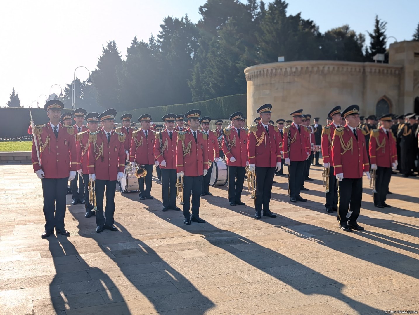 Bakıda Zəfər Günü münasibətilə hərbi yürüşlər keçirilib (FOTO/VİDEO)