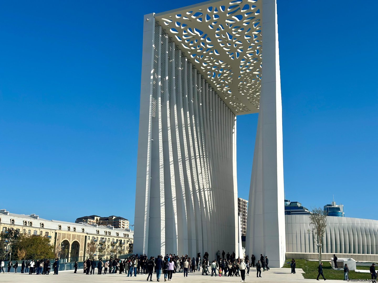 Bakıda açılan Zəfər Parkından GÖRÜNTÜLƏR