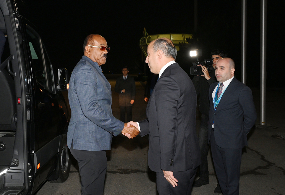 Prime Minister of Antigua and Barbuda arrives in Azerbaijan