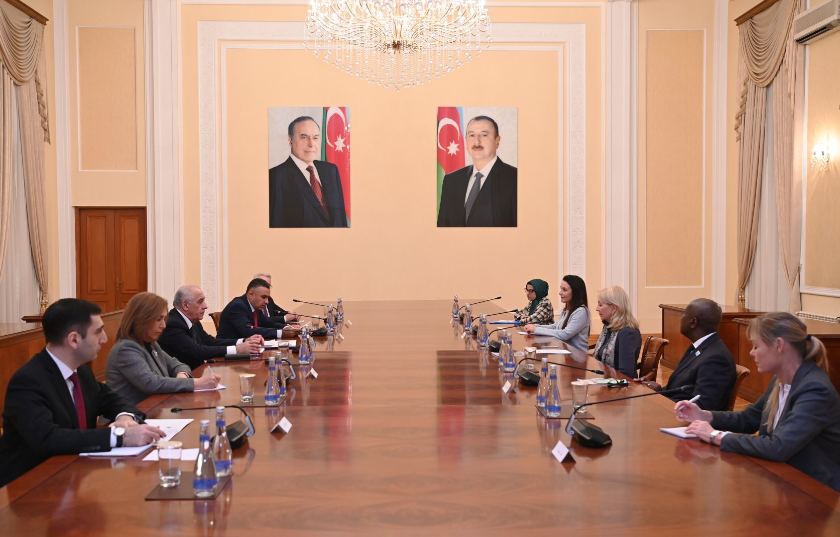 Azerbaijani PM meets with UNICEF Executive Director