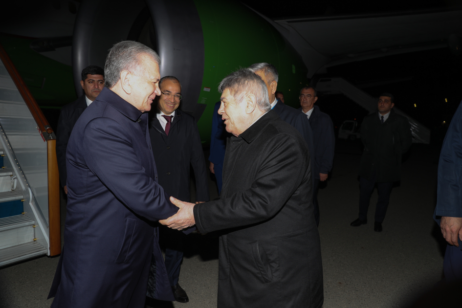 President of Uzbekistan arrives in Azerbaijan for COP29 (PHOTO)