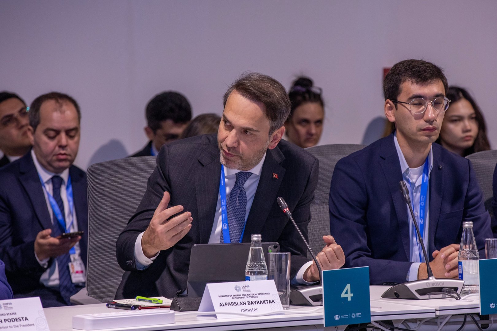 COP29 hosts ministerial dialogue on hiking renewable energy efficiency investments (PHOTO)