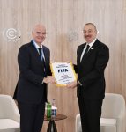 President Ilham Aliyev meets with FIFA president (PHOTO/VIDEO)