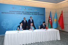 Azerbaijan, Kazakhstan, China co-work for Baku Port's intermodal terminal growth (PHOTO)