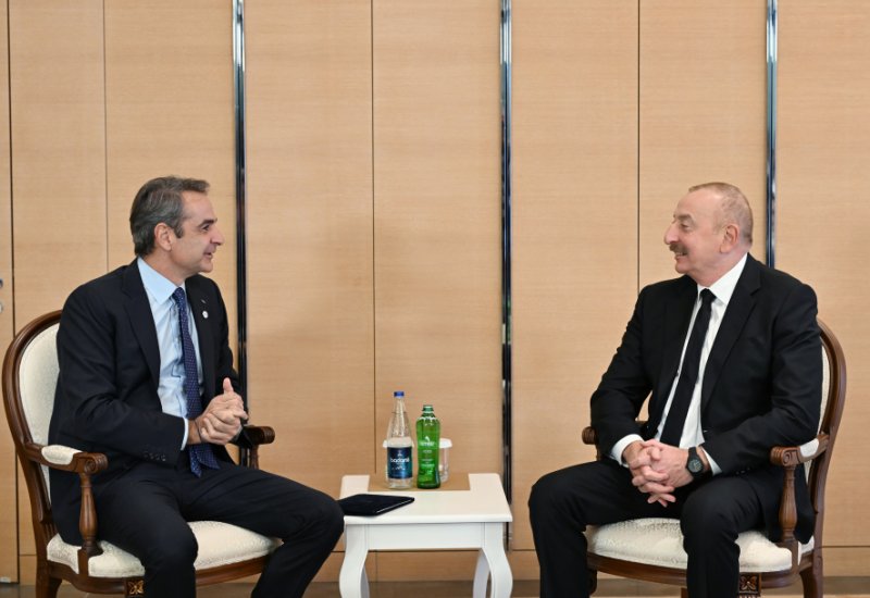 President Ilham Aliyev meets with Prime Minister of Greece (PHOTO/VIDEO)