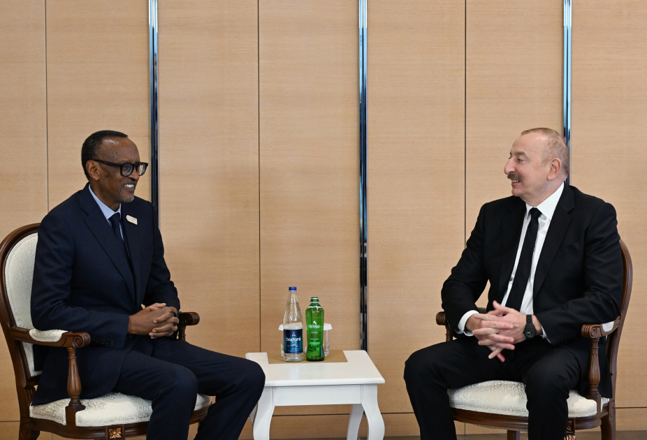 President Ilham Aliyev meets with President of Rwanda (PHOTO/VIDEO)