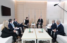 President Ilham Aliyev meets with President of European Bank for Reconstruction and Development (PHOTO)