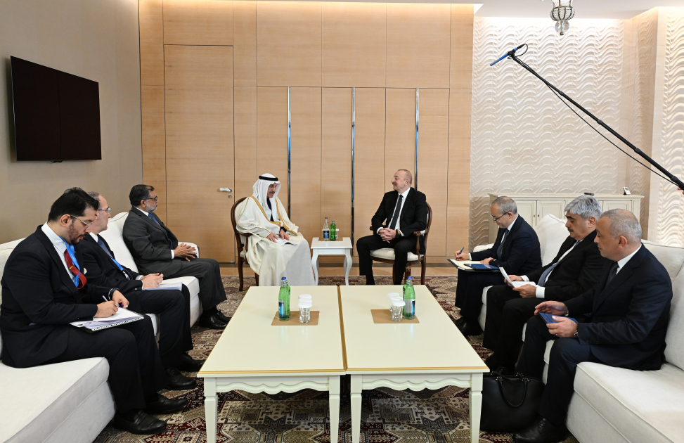 President Ilham Aliyev meets with President of Islamic Development Bank (PHOTO/VIDEO)