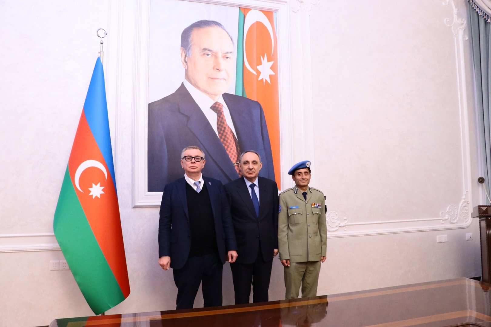 Kamran Əliyev BMT-nin Baş Katibinin Qanunun Aliliyi və Təhlükəsizlik Təsisatlari üzrə köməkçisi ilə görüşüb (FOTO)