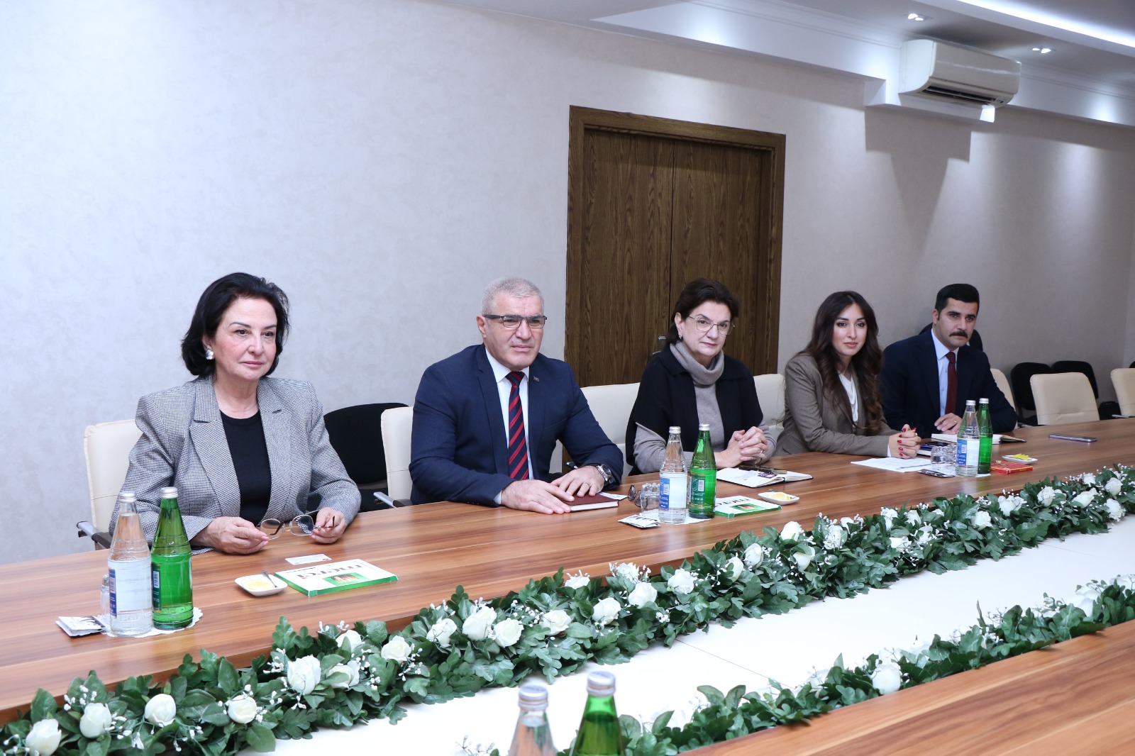 AzMİU və Qırğızıstan Beynəlxalq Universiteti arasında əməkdaşlıq perspektivləri müzakirə olunub (FOTO)