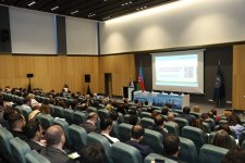 UNEC hosts International Forum on “Creating Highway for Sustainable Finance” (PHOTO)