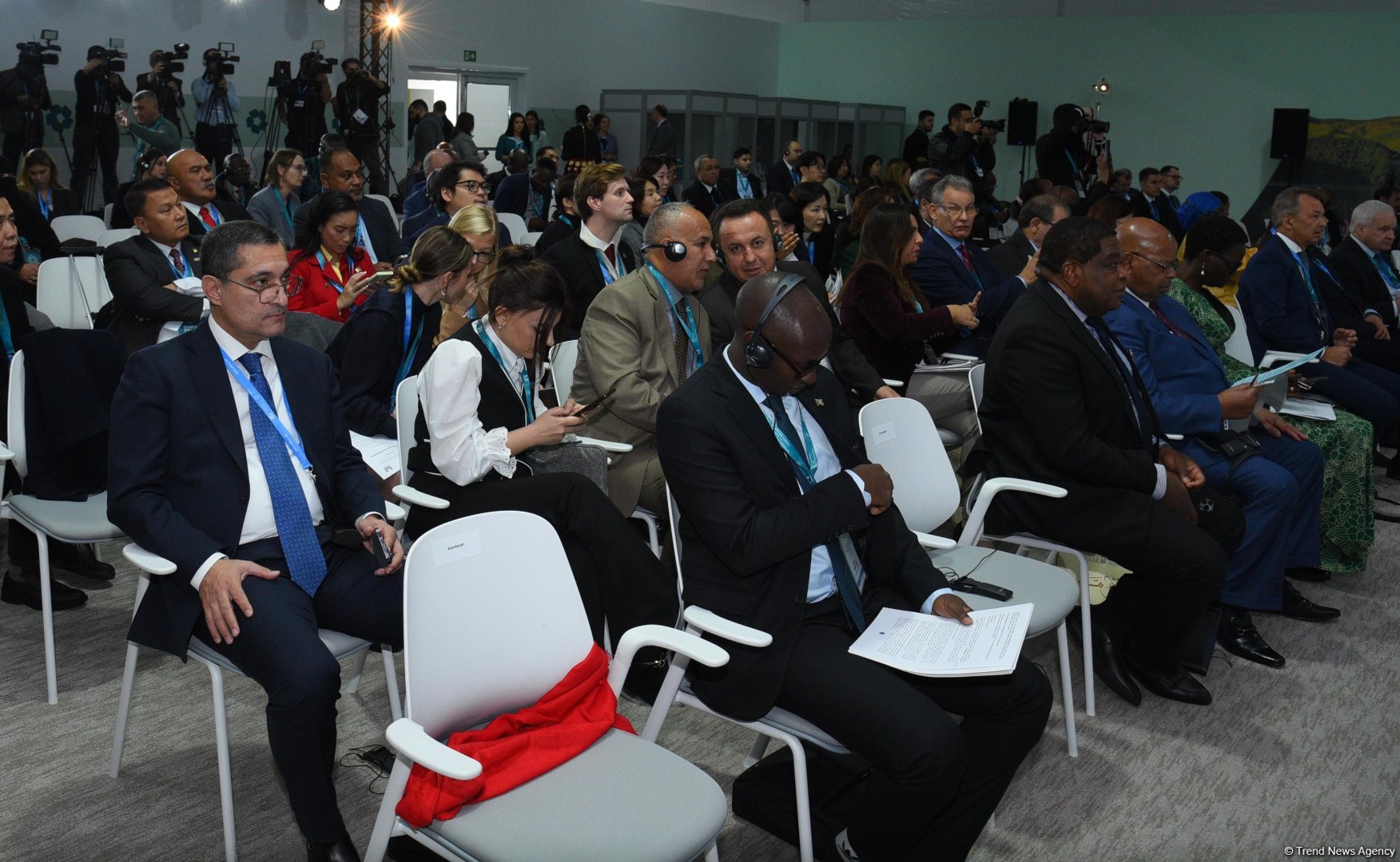 Bakıda COP29 çərçivəsində Parlament Görüşü davam edir (FOTO)