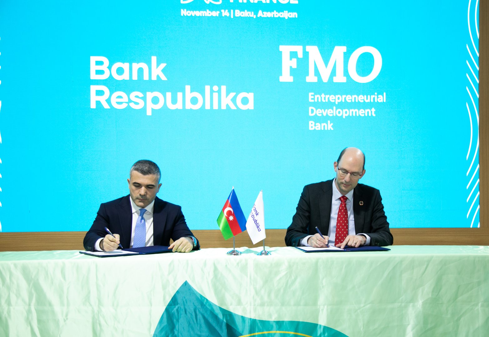 Bank Respublika and FMO sign major loan agreement at COP29