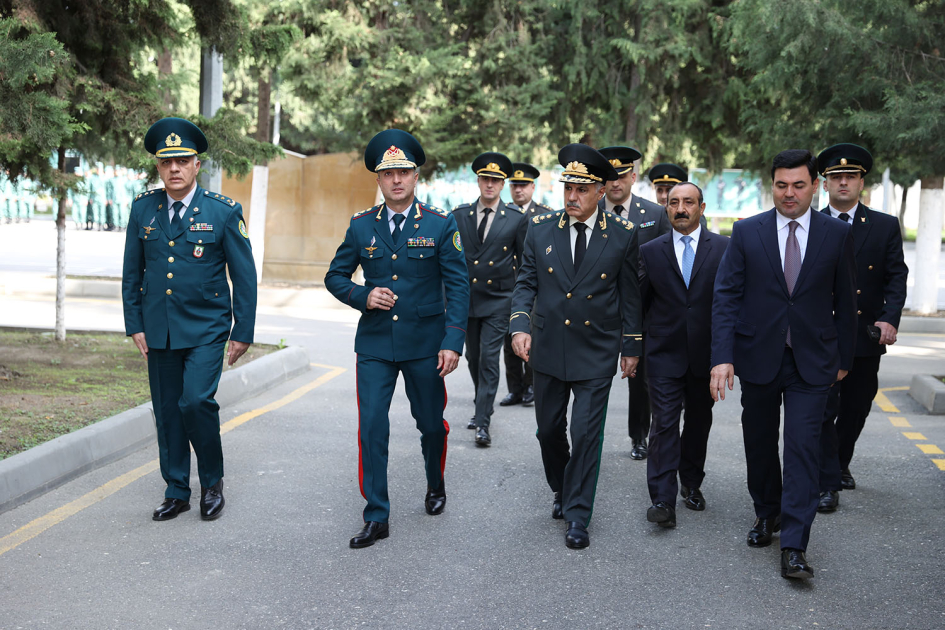 Hərbi prokuror Dövlət Sərhəd Xidmətinin hərbi qulluqçuları ilə görüşüb (FOTO)