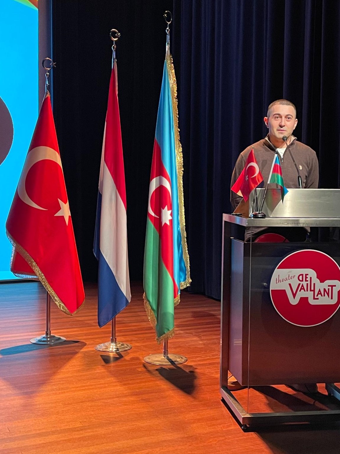 Haaqada Zəfər Günü münasibətilə tədbir keçirilib (FOTO)