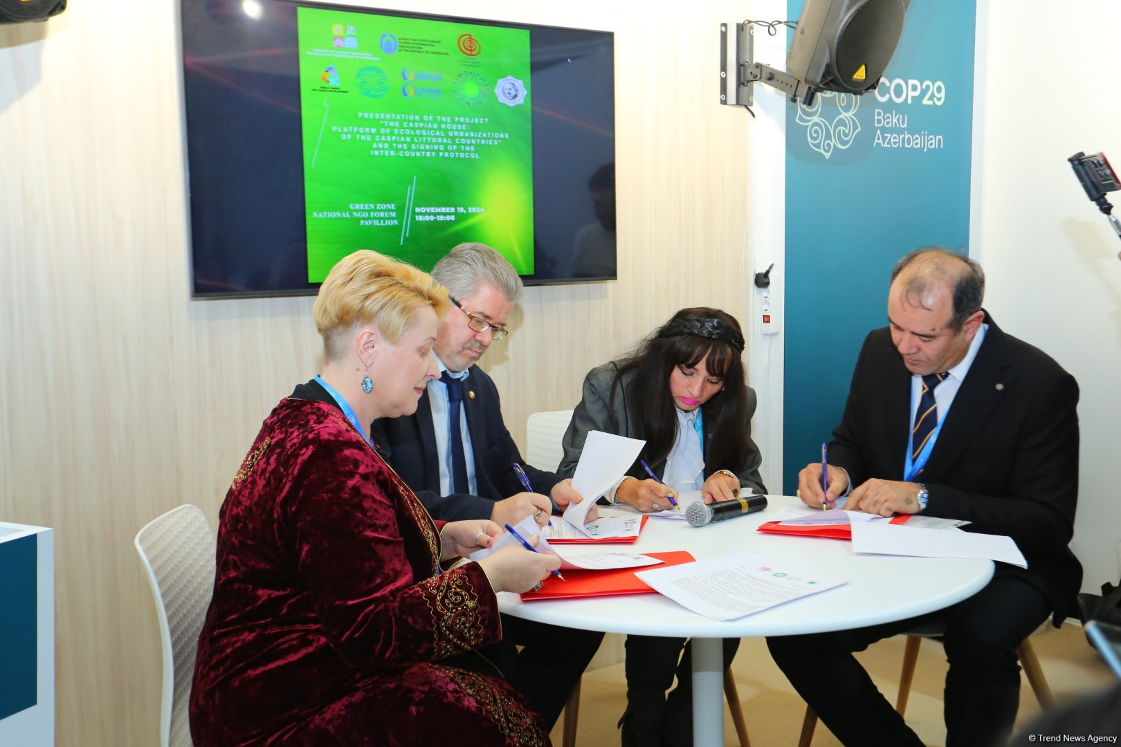 The Caspian House: Memorandum signed within platform of environmental organizations of Caspian littoral countries (PHOTO)