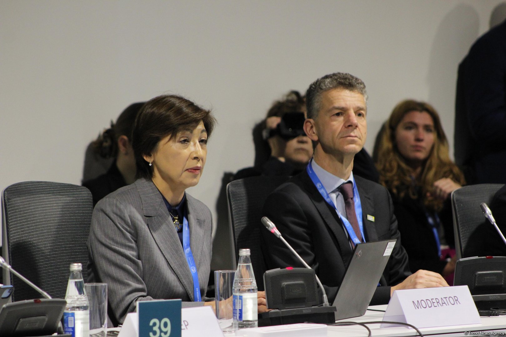 COP29 in Baku features roundtable discussion on green construction, energy efficiency in buildings and climate resilience in cities (PHOTO)